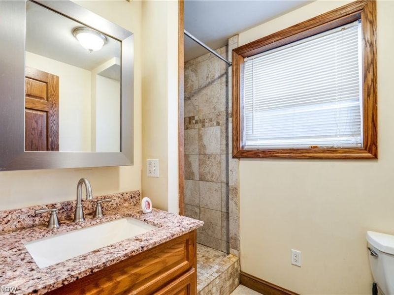 2684 Mcdowell Street NE, Canton, OH 44721 Photo 28