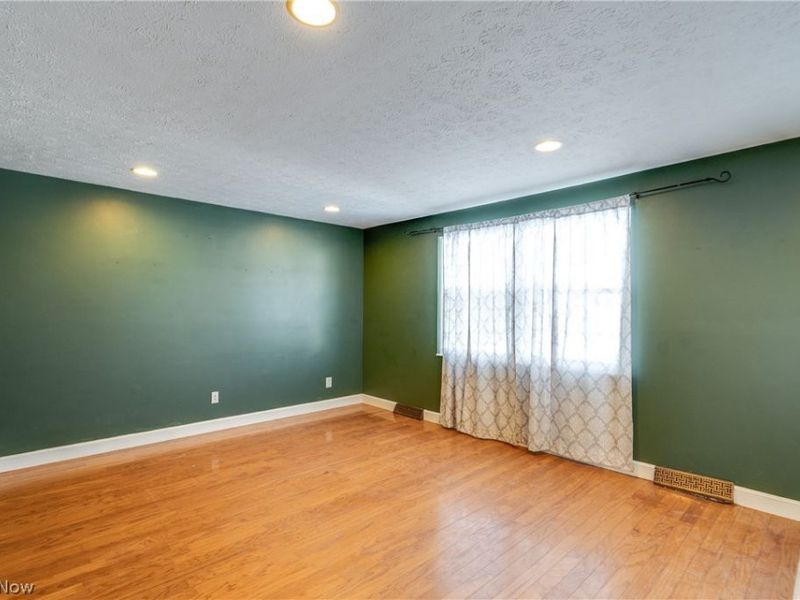 2684 Mcdowell Street NE, Canton, OH 44721 Photo 7