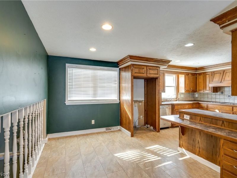 2684 Mcdowell Street NE, Canton, OH 44721 Photo 9