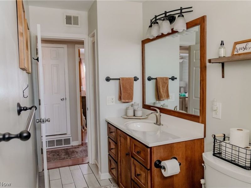 730 Hemlock Drive, Euclid, OH 44132 Photo 15