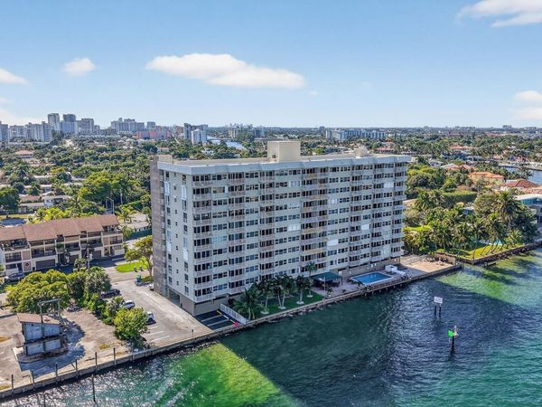 2611 N Riverside Dr, Unit 304, Pompano Beach, FL 33062