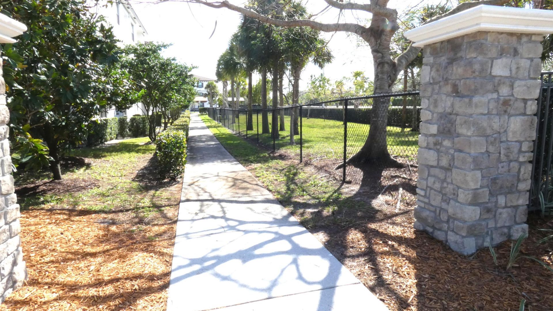 9052 Gulf Run Way, Unit C6, Lake Worth, FL 33467 Photo