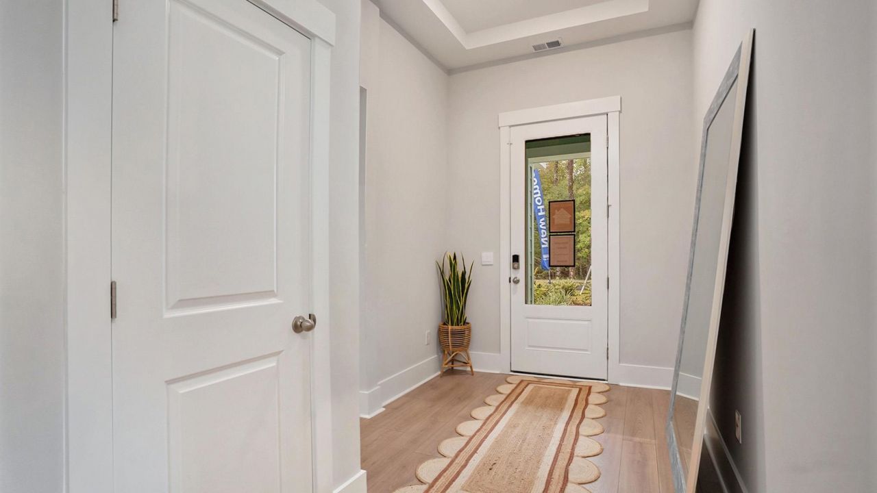 213 Squirrel Run Dr.  Photo 2