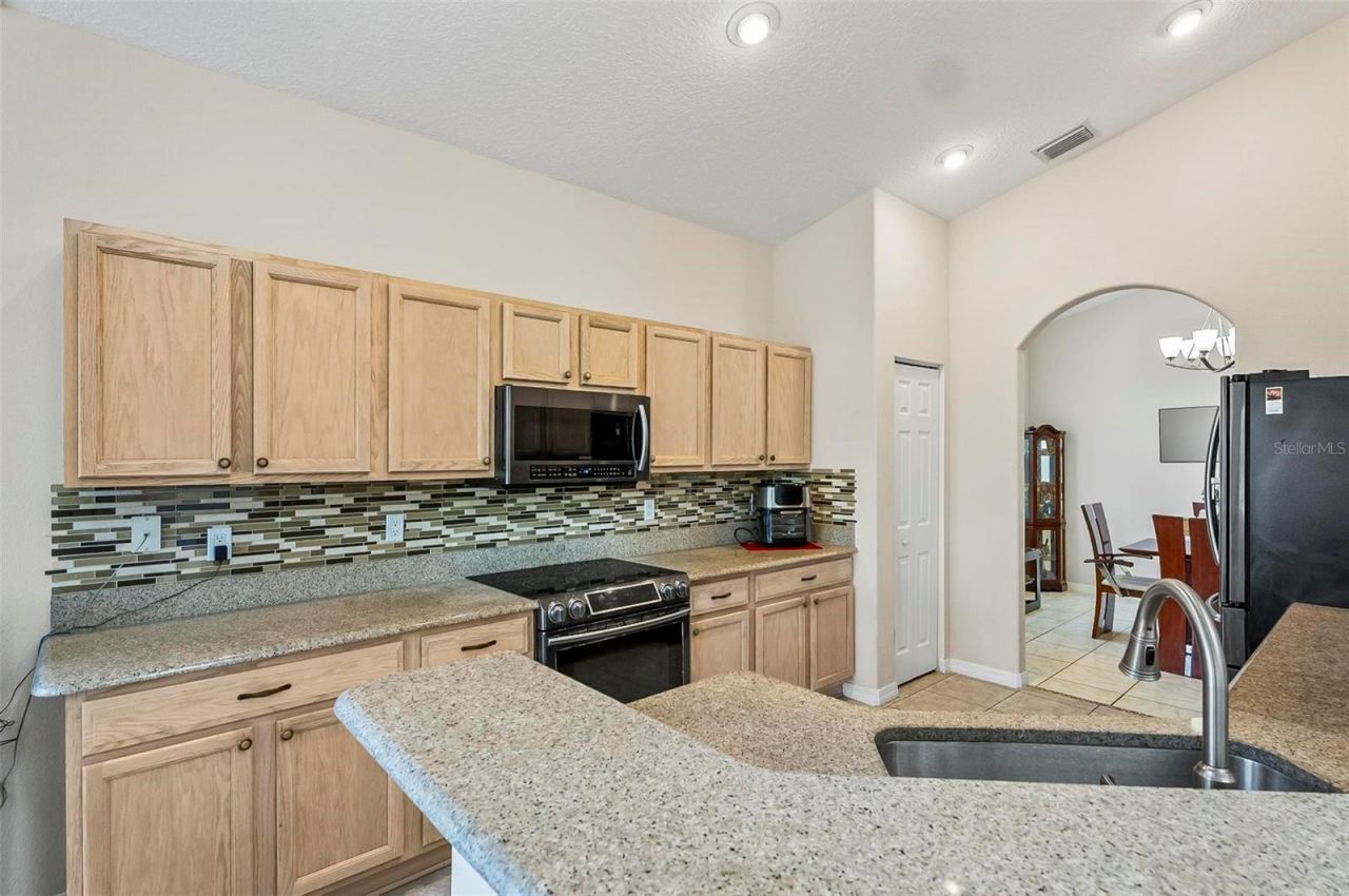 19 Raintree Circle, Palm Coast, FL 32164 Photo