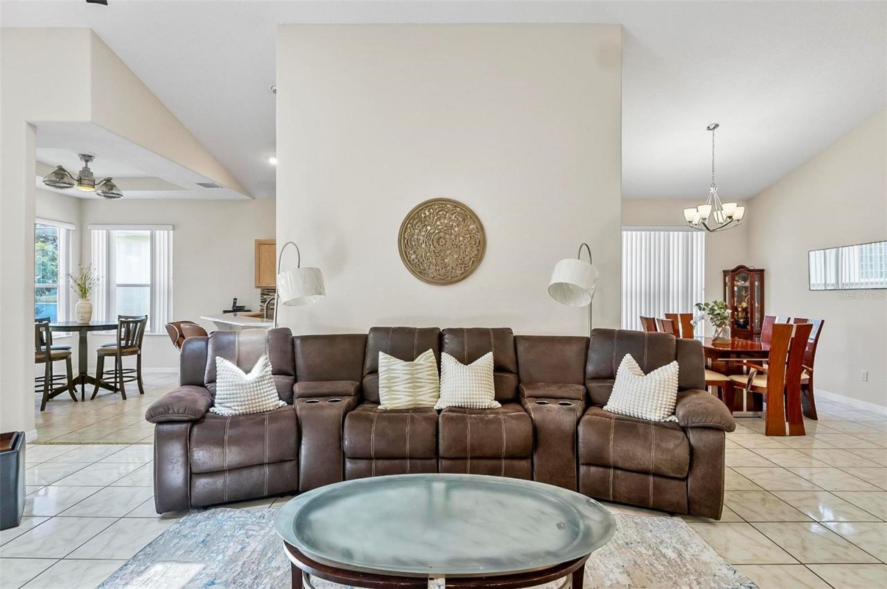 19 Raintree Circle, Palm Coast, FL 32164 Photo