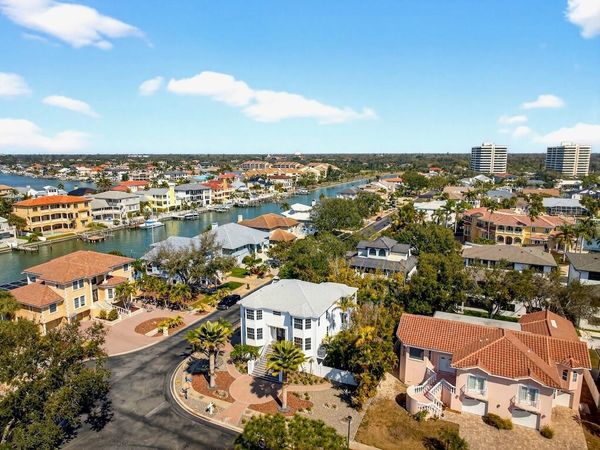 5900 BAYVIEW CIRCLE S, GULFPORT, FL 33707