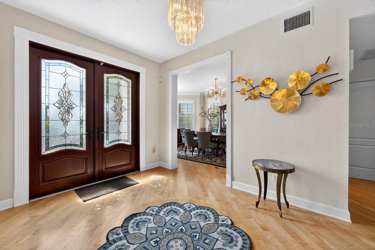 5900 Bayview Circle S, Gulfport, FL 33707 Photo