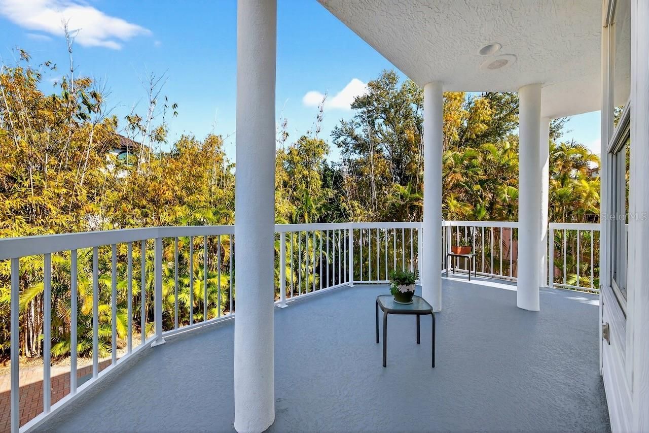 5900 Bayview Circle S, Gulfport, FL 33707 Photo