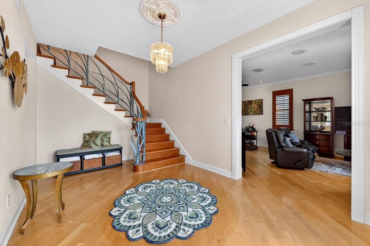 5900 Bayview Circle S, Gulfport, FL 33707 Photo