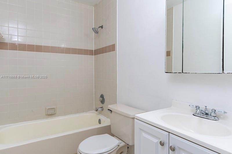 1727 W Meadows Cir W , Unit 1727, Boynton Beach, FL 33436 Photo