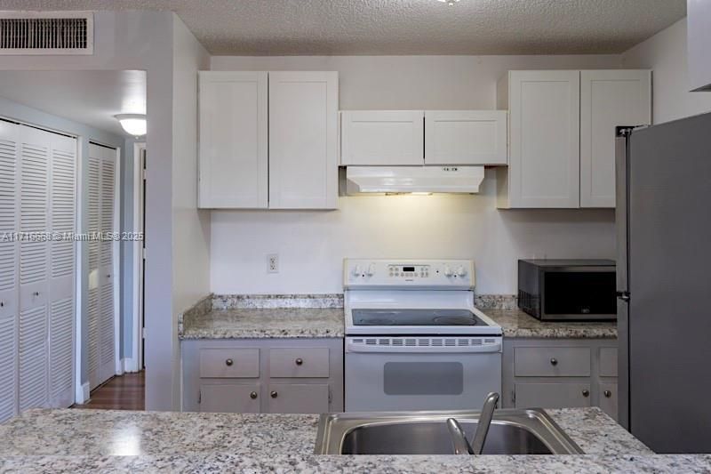 1727 W Meadows Cir W , Unit 1727, Boynton Beach, FL 33436 Photo