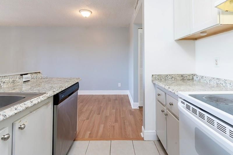 1727 W Meadows Cir W , Unit 1727, Boynton Beach, FL 33436 Photo