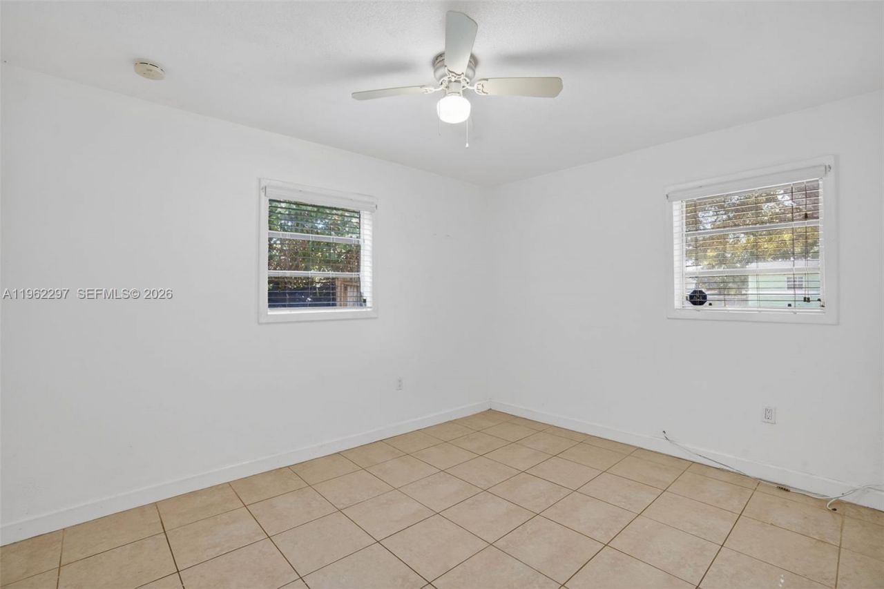 10325 SW 149 Terrace, Miami, FL 33176 Photo