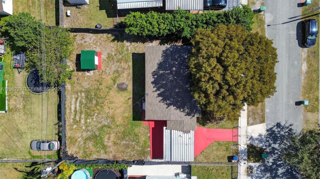 10325 SW 149 Terrace, Miami, FL 33176 Photo