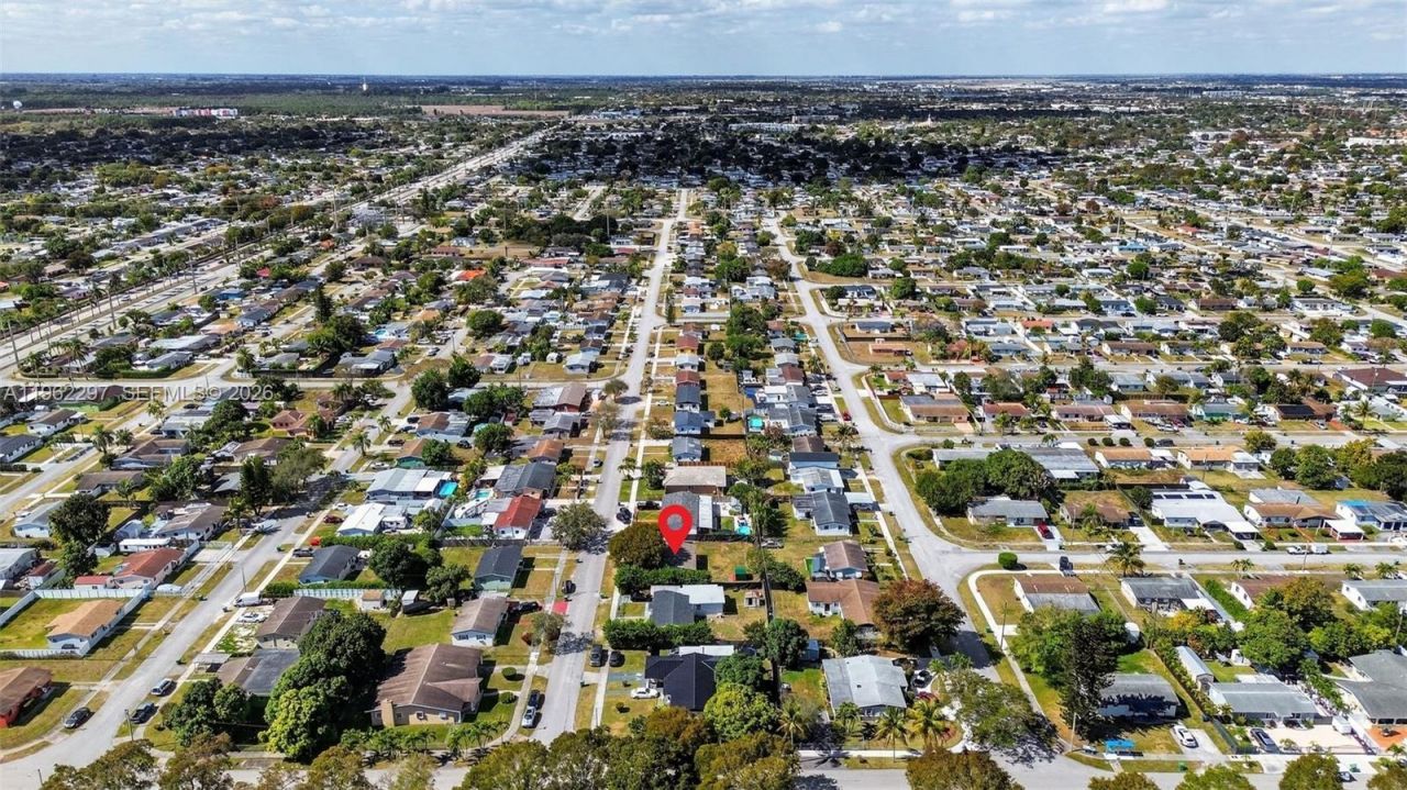 10325 SW 149 Terrace, Miami, FL 33176 Photo