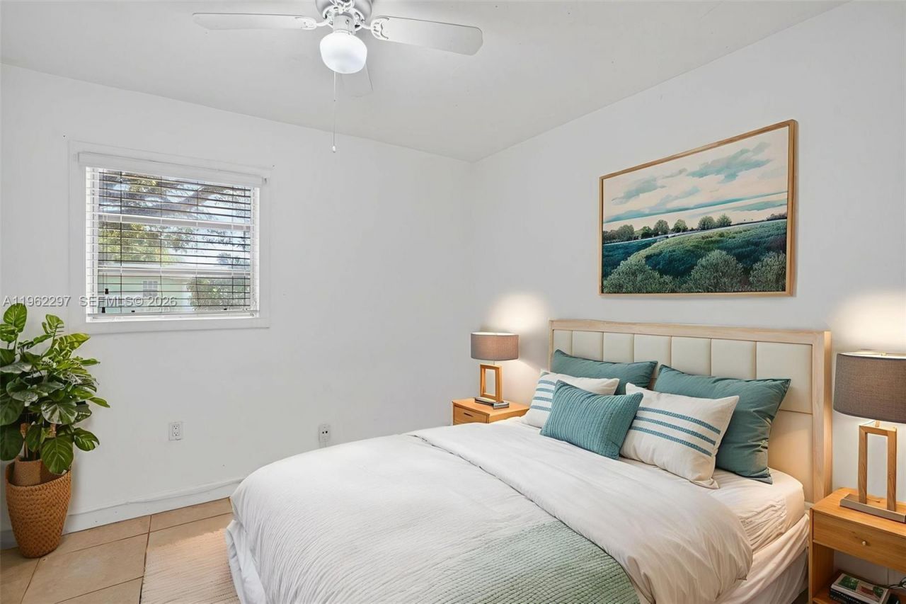 10325 SW 149 Terrace, Miami, FL 33176 Photo