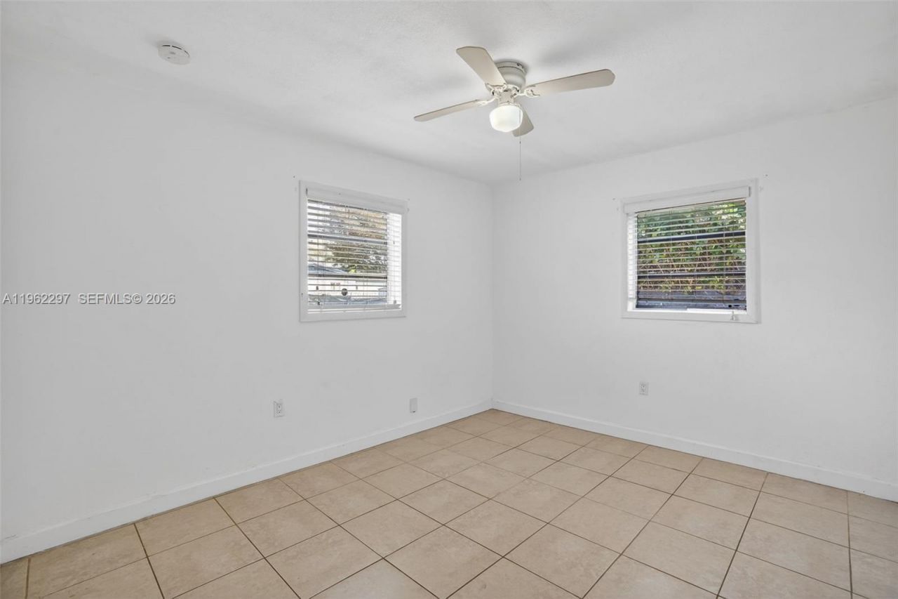 10325 SW 149 Terrace, Miami, FL 33176 Photo