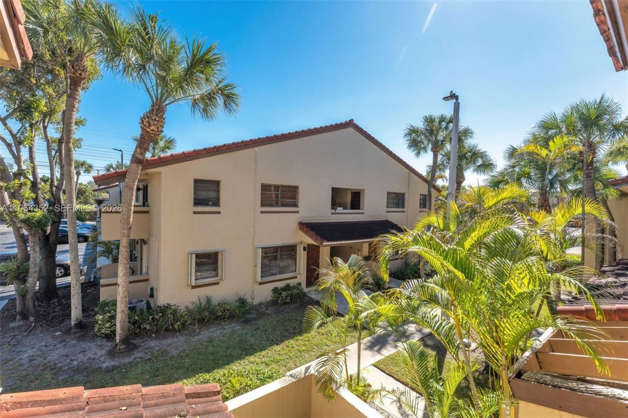 6346 SW 136th Ct, Unit 110-H, Miami, FL 33183 Photo