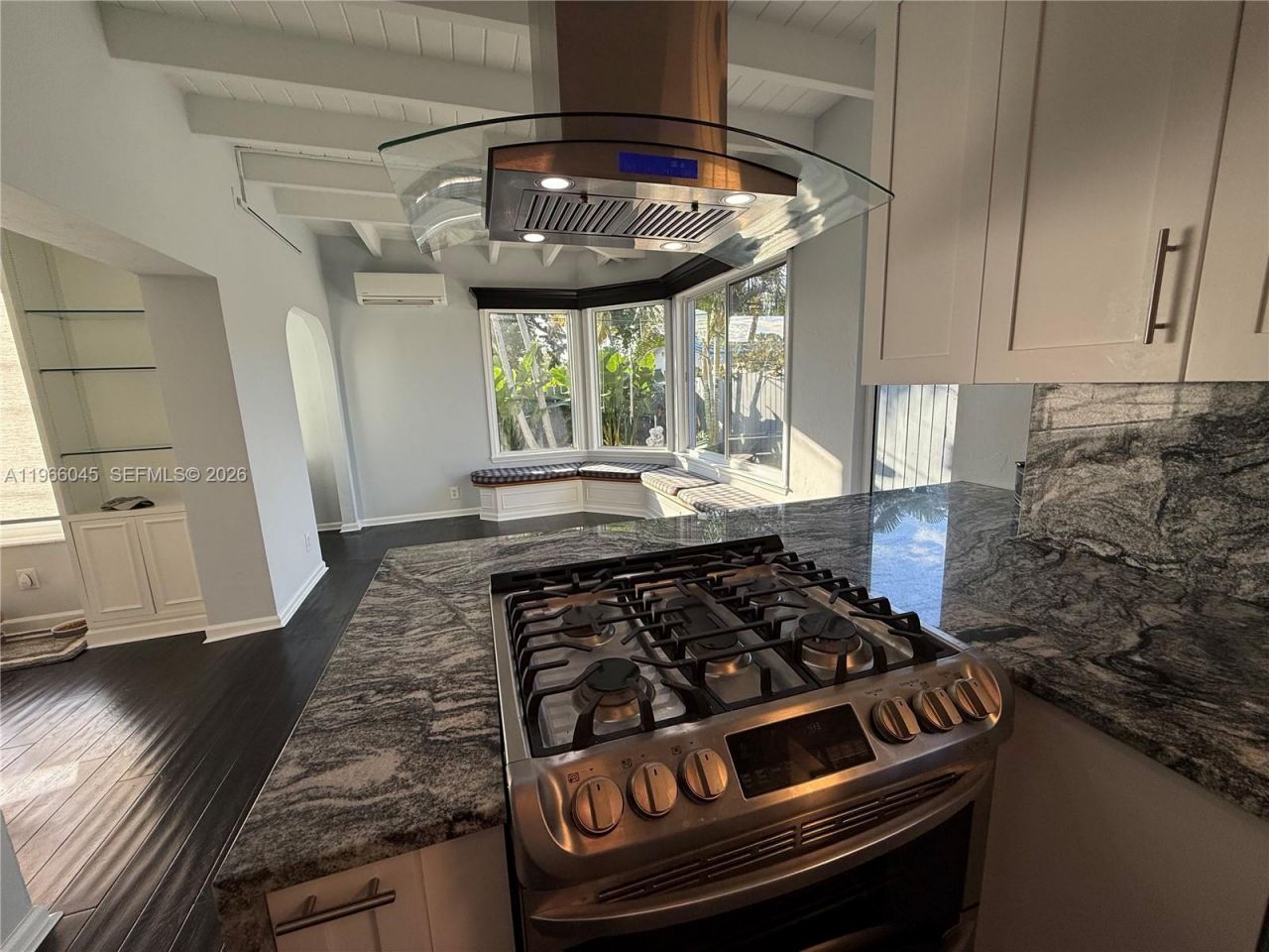 561 SE 3rd Ter, Pompano Beach, FL 33060 Photo