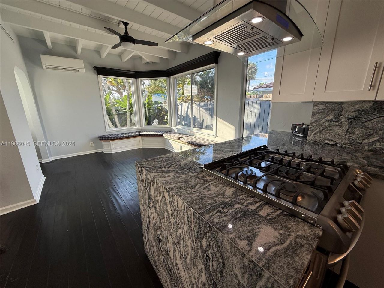 561 SE 3rd Ter, Pompano Beach, FL 33060 Photo