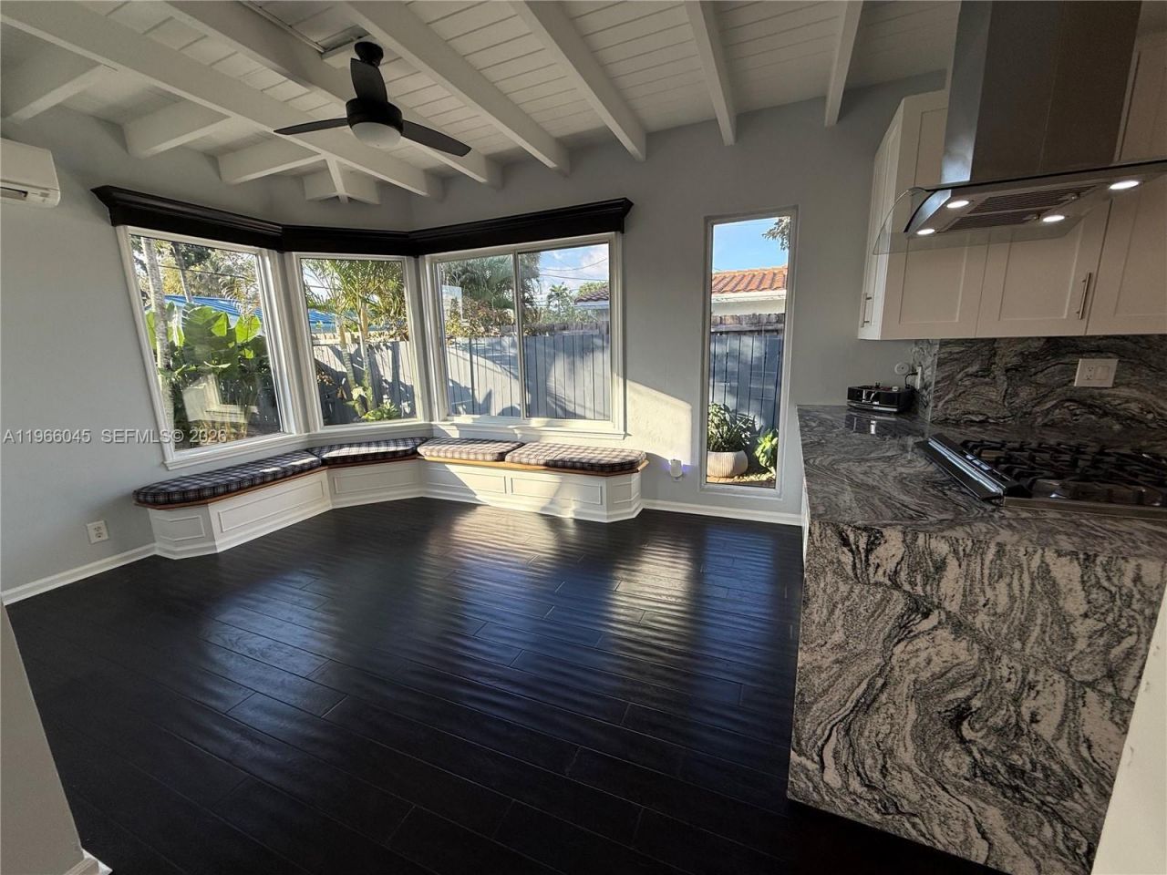 561 SE 3rd Ter, Pompano Beach, FL 33060 Photo