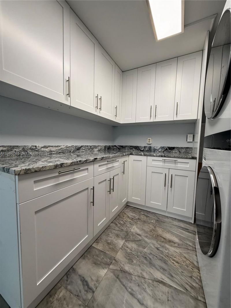 561 SE 3rd Ter, Pompano Beach, FL 33060 Photo