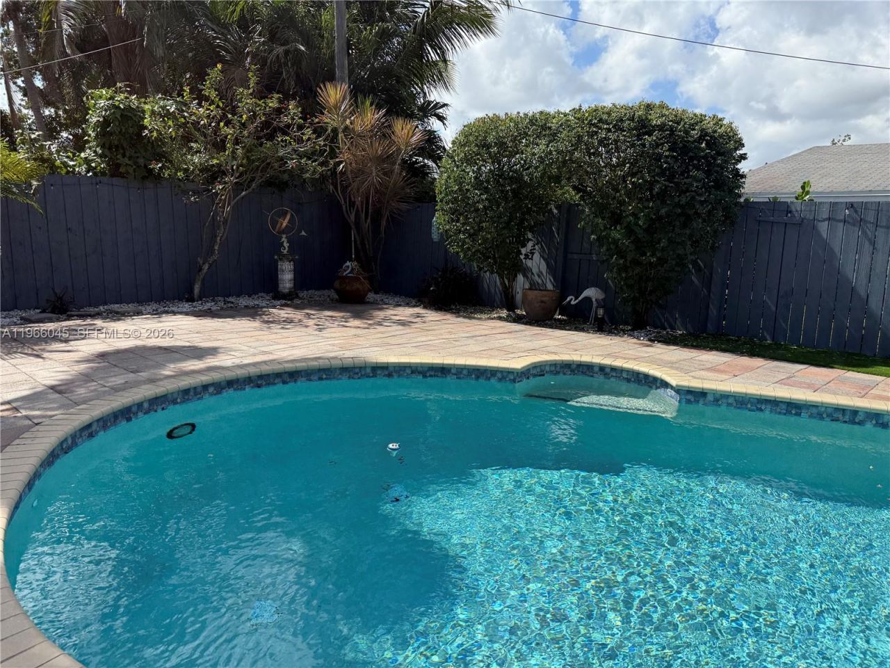 561 SE 3rd Ter, Pompano Beach, FL 33060 Photo