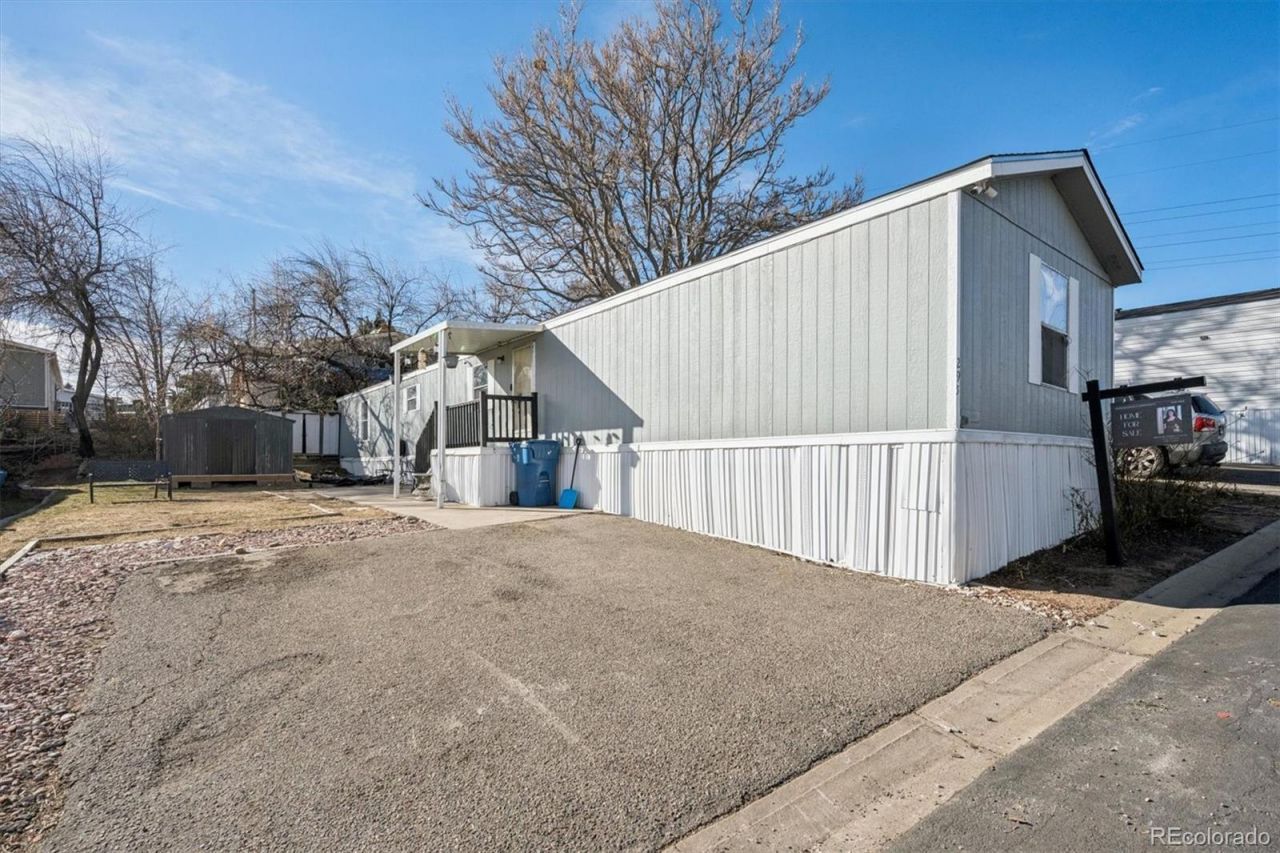 2551 W 92nd Avenue, Denver, CO 80260 Main Photo