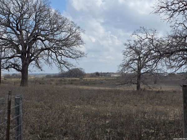 132 Santa Gertrudis, Sutherland Springs, TX 78161