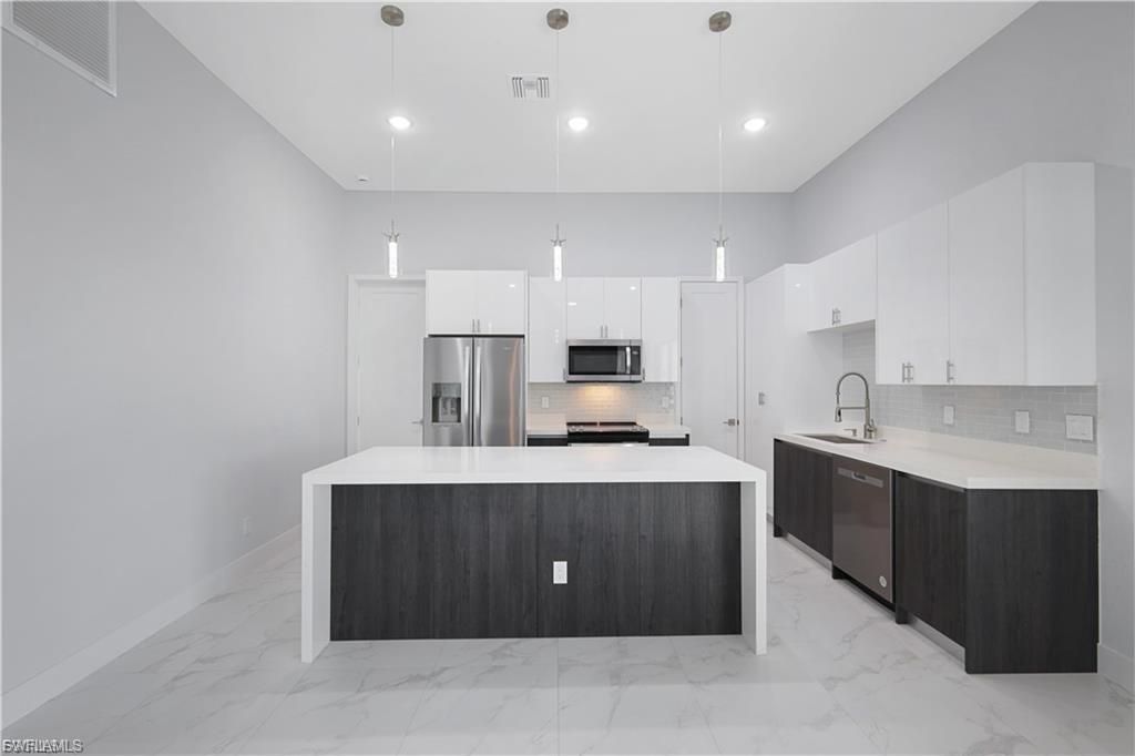 901 NW 19th Ter , Cape Coral, FL 33993 Photo