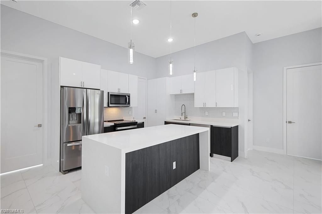 901 NW 19th Ter , Cape Coral, FL 33993 Photo