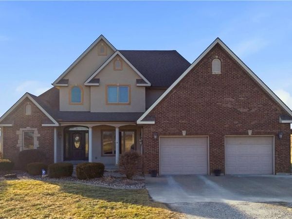 10790 NE Witt Road, Cameron, MO 64429