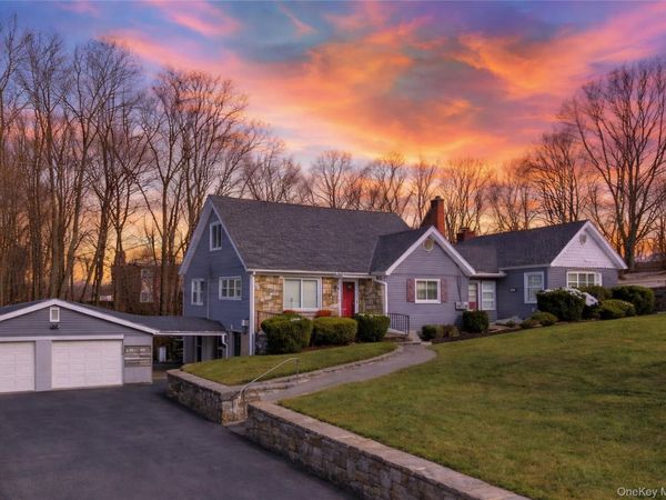 30 Lakeview Terrace, Mahopac, NY 10541