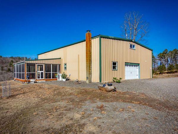 979 Marsh Mountain Rd., Pangburn, AR 72121