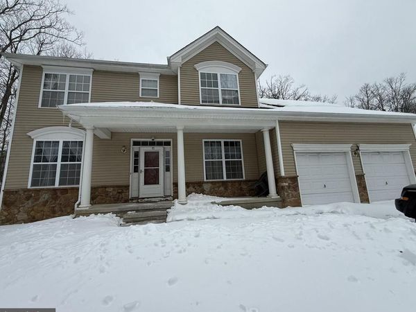 145 KENSINGTON DR , LEHMAN, PA 18324