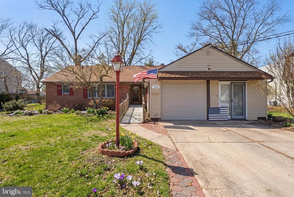 116 Pine Valley Road, Cherry Hill, NJ 08034 Main Photo