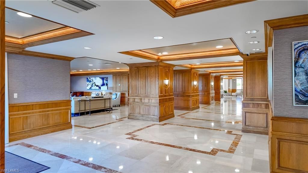 4021 Gulf Shore Blvd N, Unit 1904, Naples, FL 34103 Photo