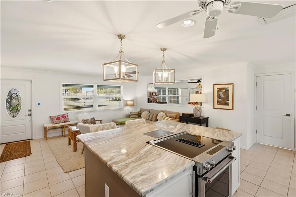 1159 Holiday Ln E, Naples, FL 34104 Photo