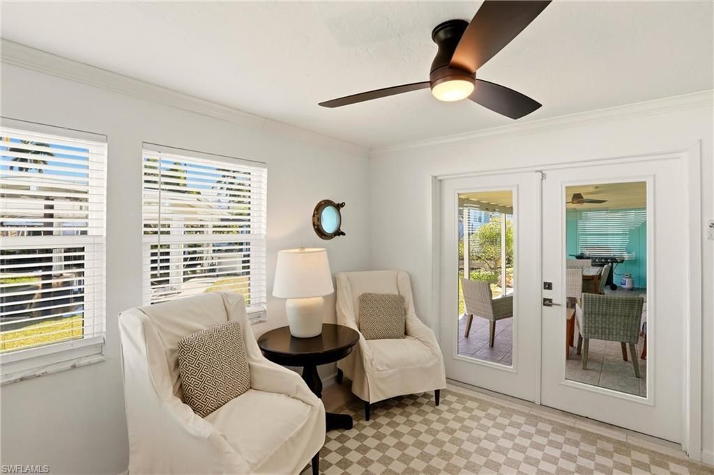 1159 Holiday Ln E, Naples, FL 34104 Photo