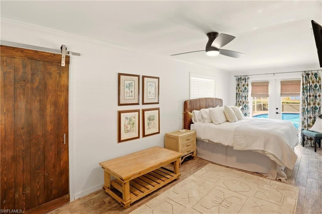 1159 Holiday Ln E, Naples, FL 34104 Photo