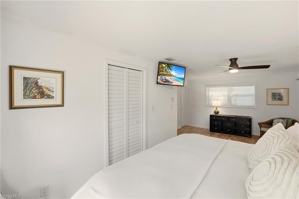 1159 Holiday Ln E, Naples, FL 34104 Photo