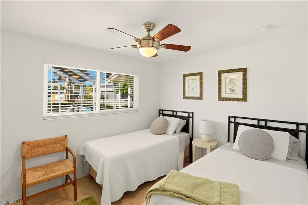 1159 Holiday Ln E, Naples, FL 34104 Photo