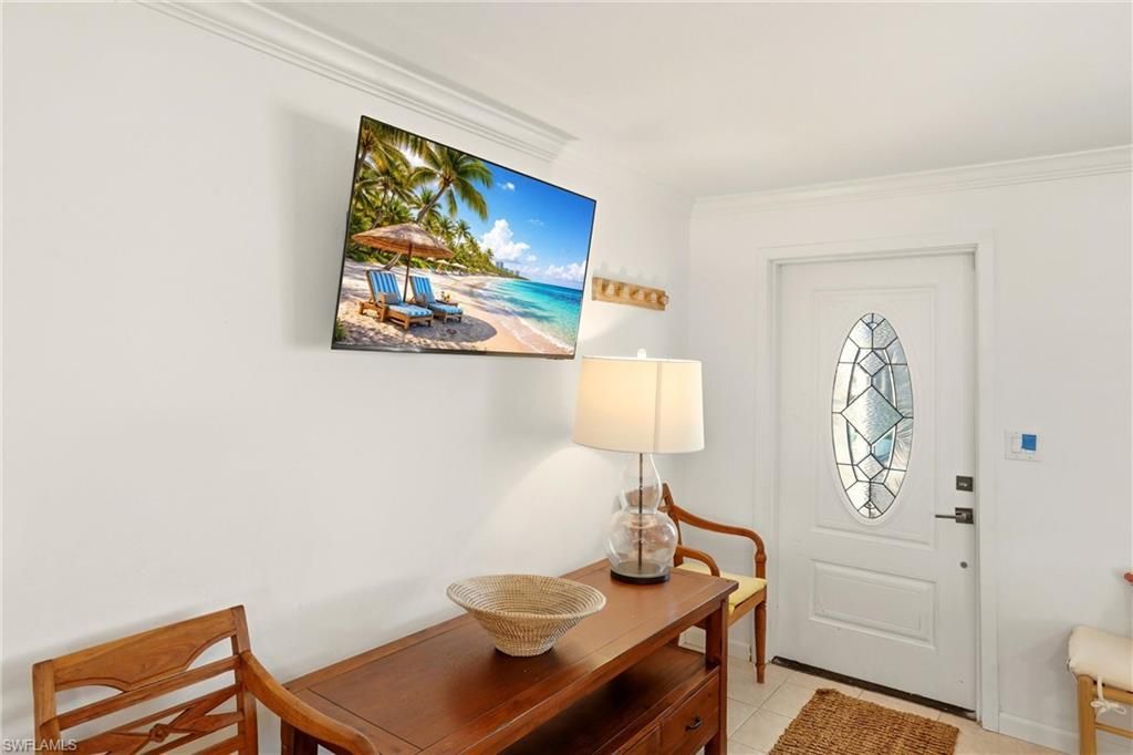 1159 Holiday Ln E, Naples, FL 34104 Photo