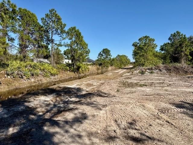 737 E Theodore Vail Street , Lehigh Acres, FL 33974 Photo