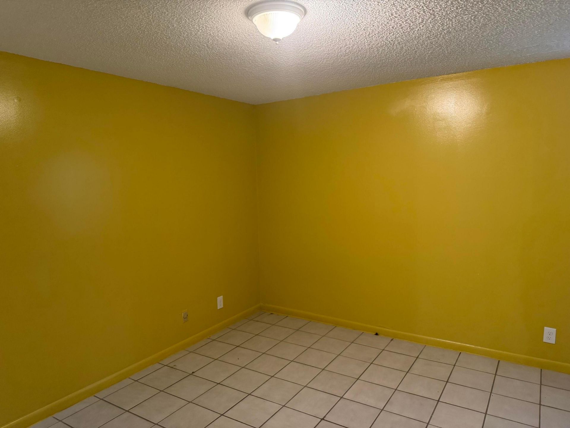 2541 NW 56th Avenue, Unit 1-19, Lauderhill, FL 33313 Photo