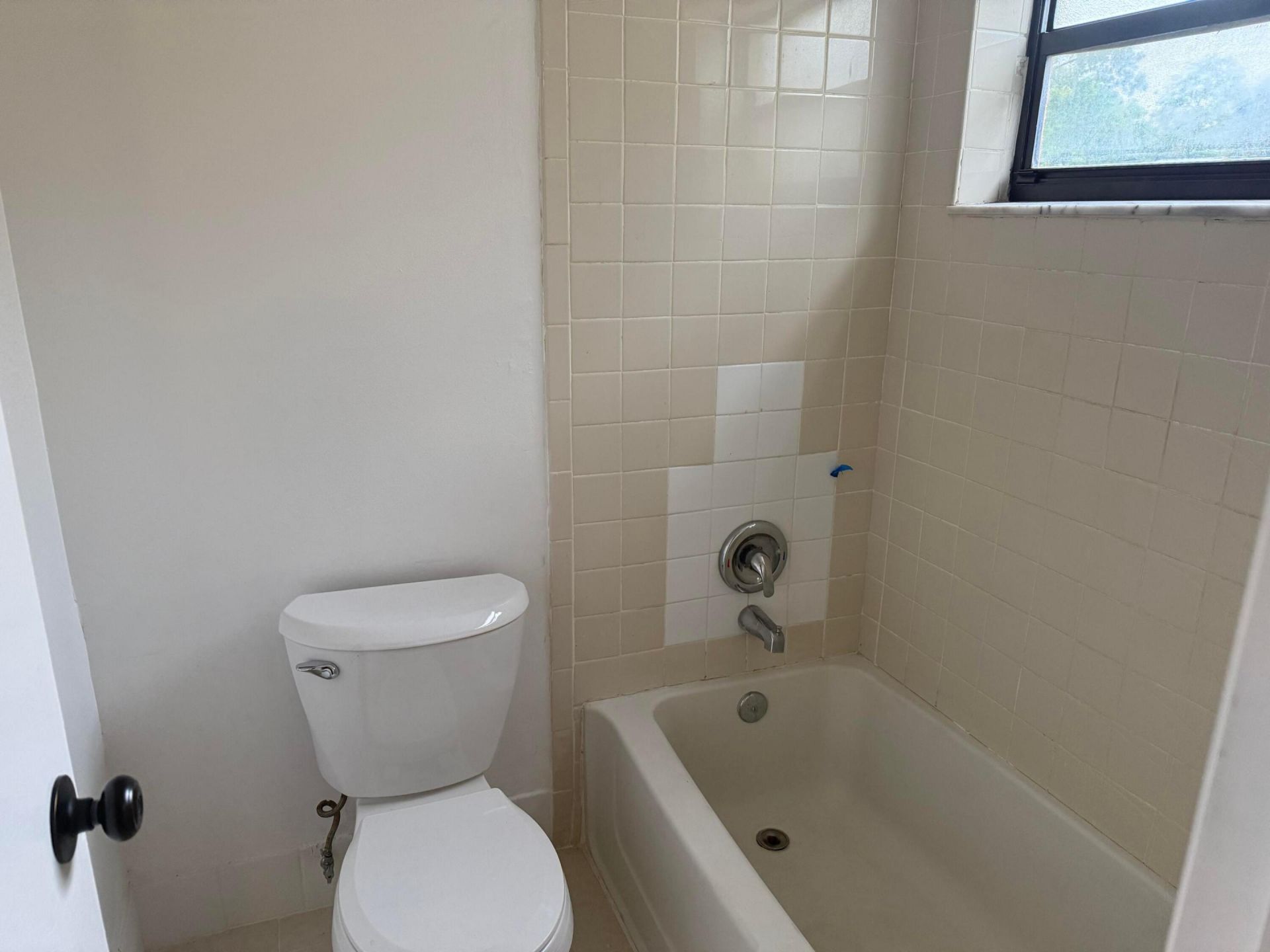 2541 NW 56th Avenue, Unit 1-19, Lauderhill, FL 33313 Photo