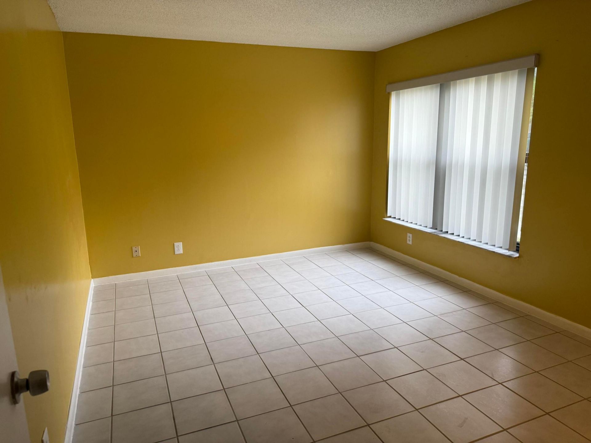 2541 NW 56th Avenue, Unit 1-19, Lauderhill, FL 33313 Photo