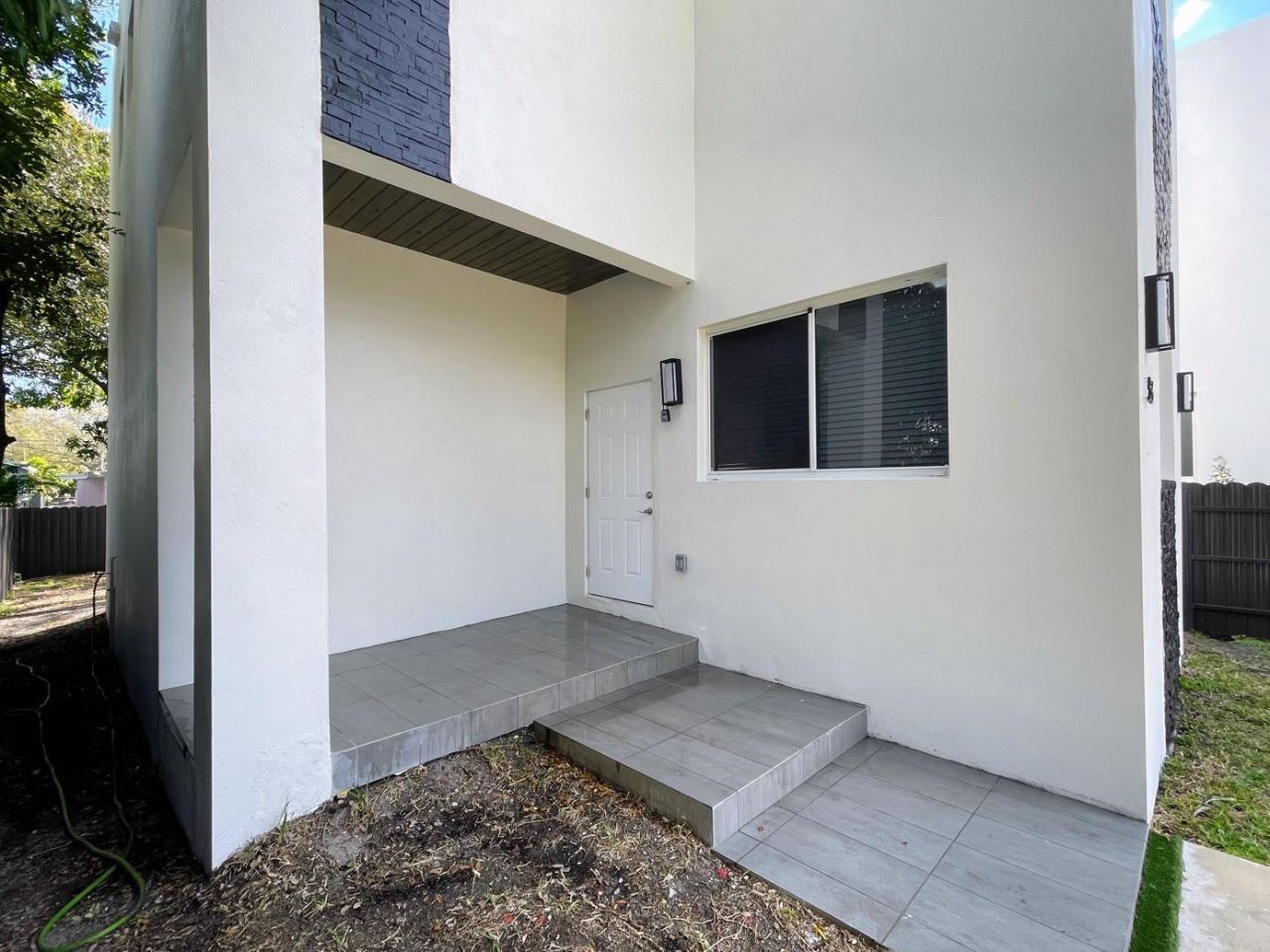 536 NW 13th Avenue, Fort Lauderdale, FL 33311 Photo