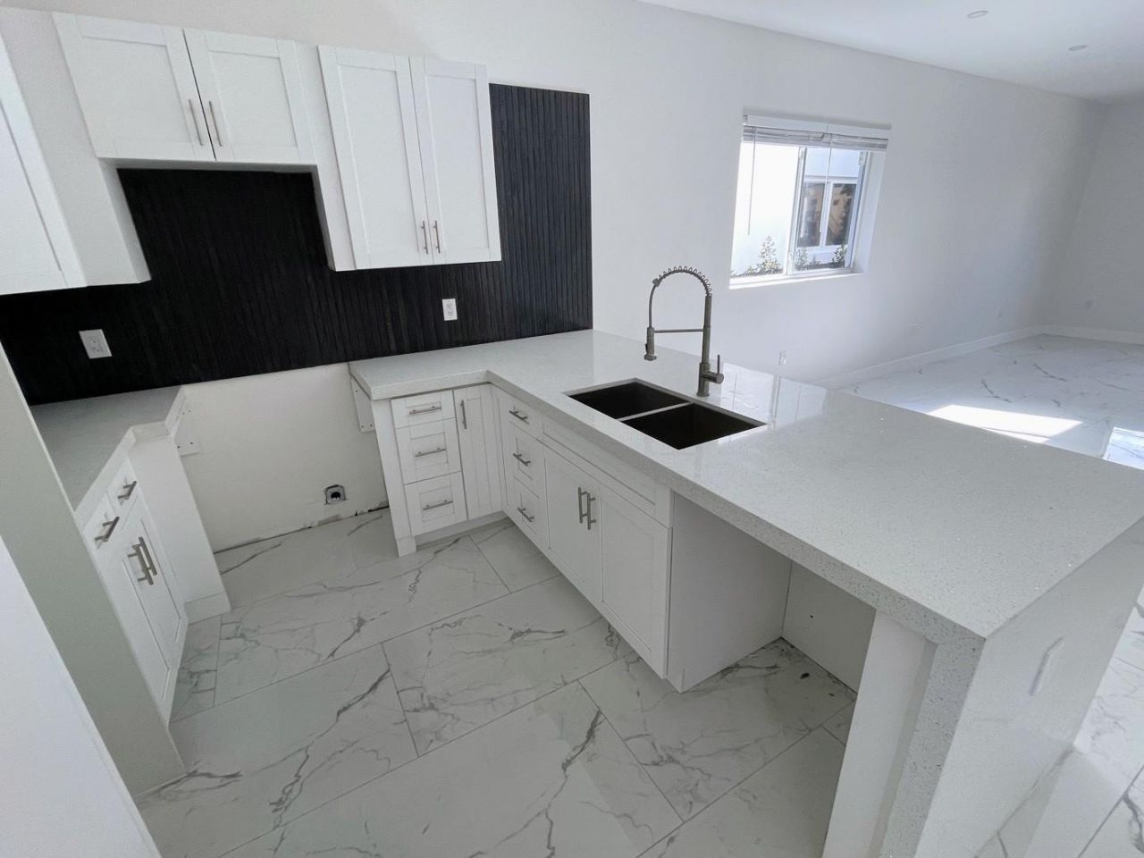 536 NW 13th Avenue, Fort Lauderdale, FL 33311 Photo