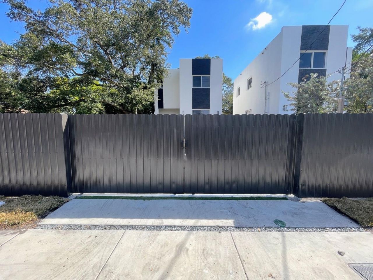 536 NW 13th Avenue, Fort Lauderdale, FL 33311 Photo